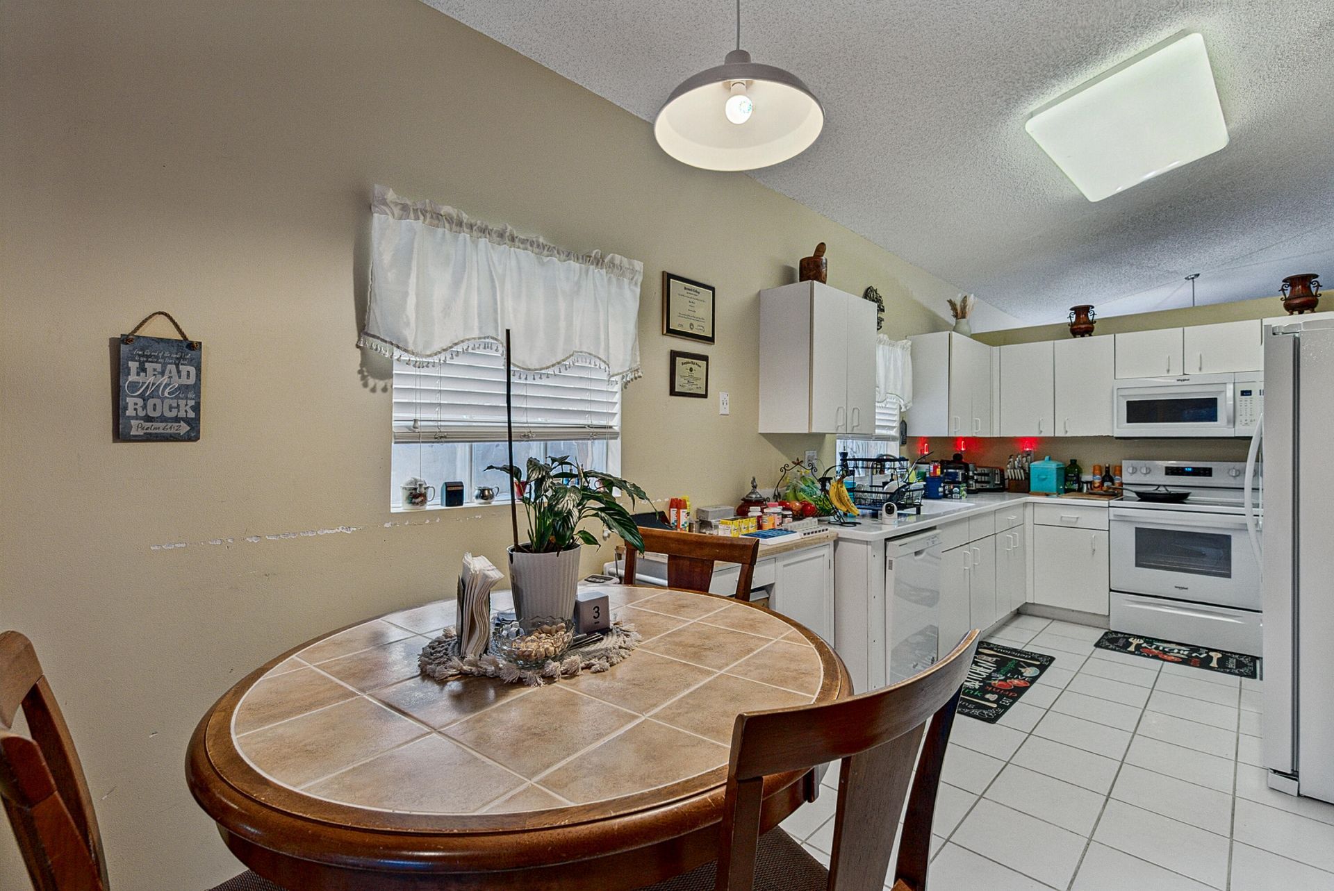 20310 SW 3rd Street, Pembroke Pines, FL 33029 Photo