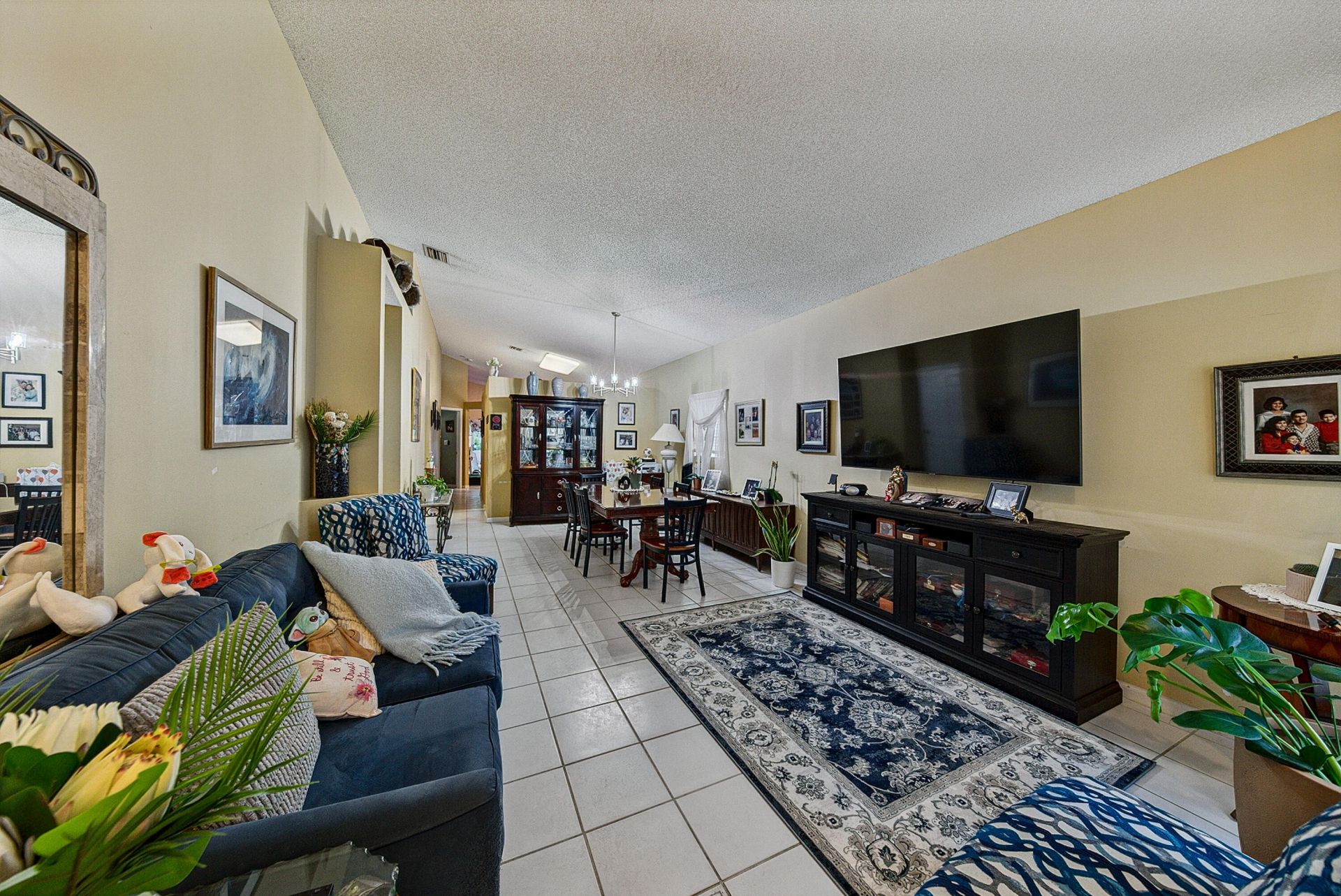 20310 SW 3rd Street, Pembroke Pines, FL 33029 Photo