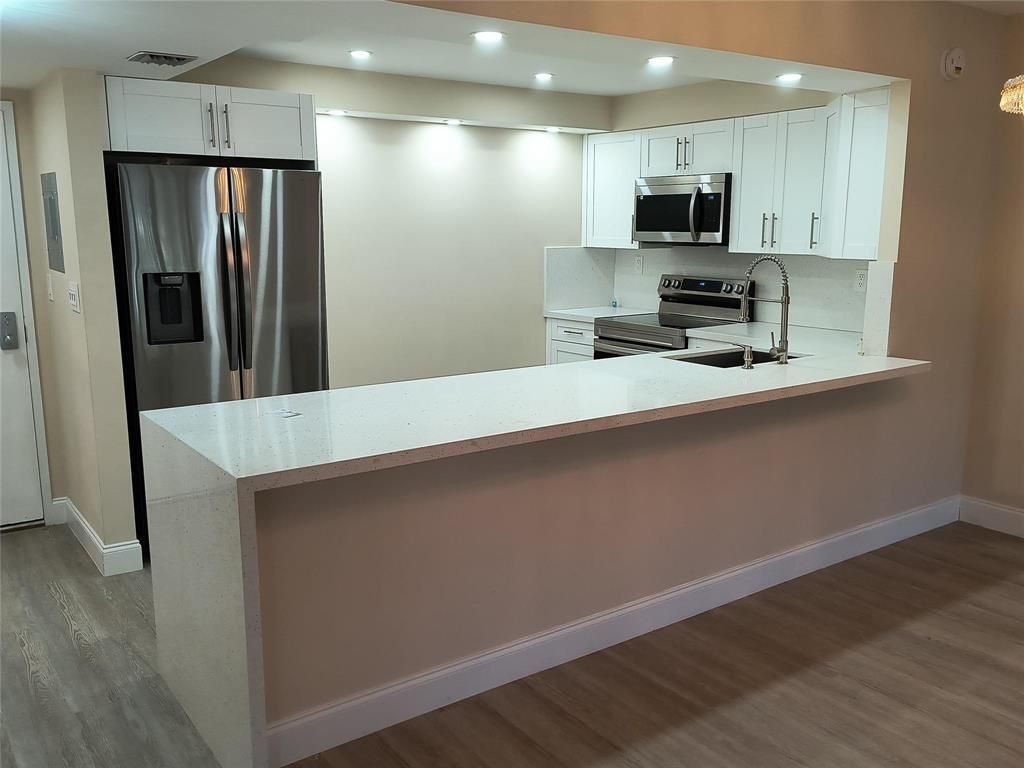 10777 W Sample Road, Unit 203, Coral Springs, FL 33065 Photo