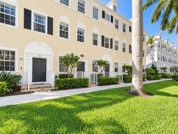 107 Pond Apple Lane, Unit 103, Jupiter, FL 33458