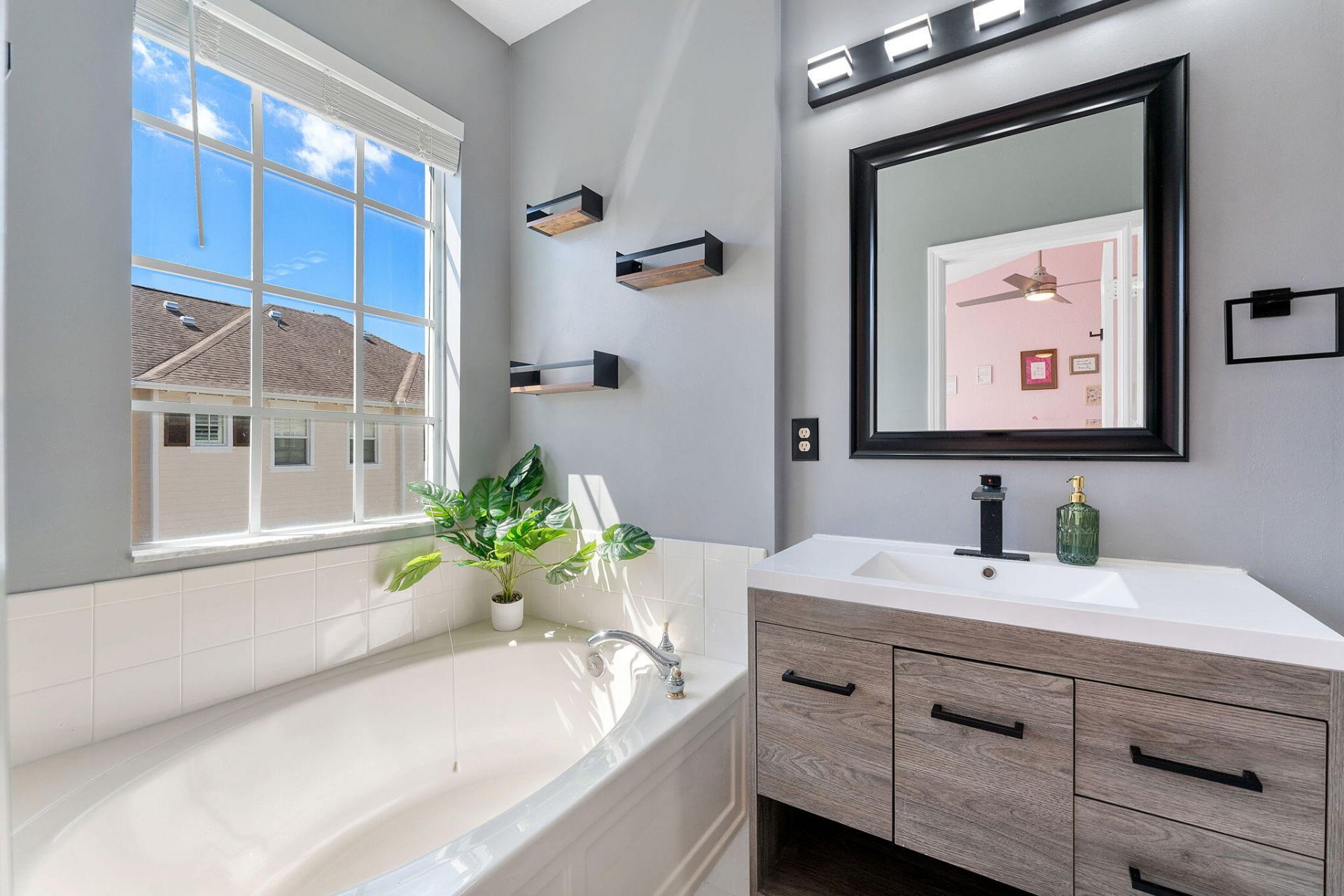 107 Pond Apple Lane, Unit 103, Jupiter, FL 33458 Photo