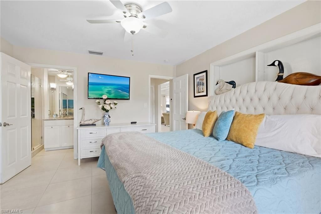 3350 Bayshore Dr , Unit 9, Naples, FL 34112 Photo