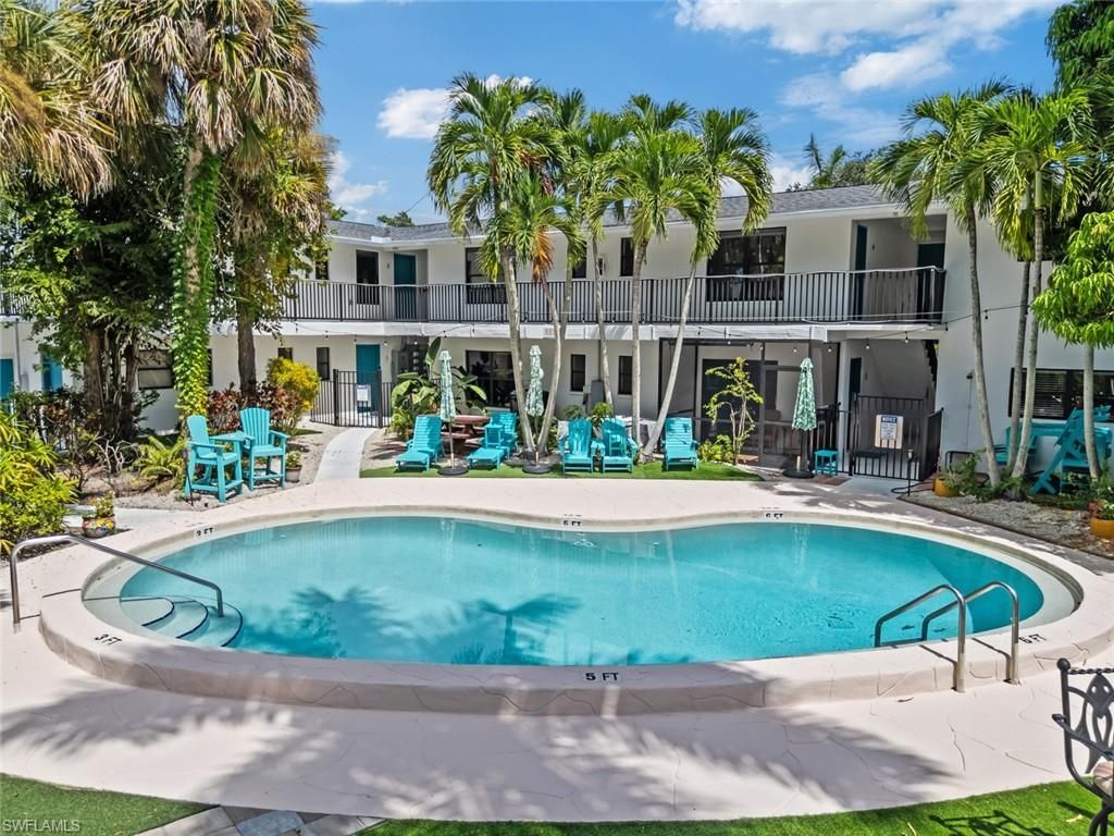 3350 Bayshore Dr , Unit 9, Naples, FL 34112 Photo