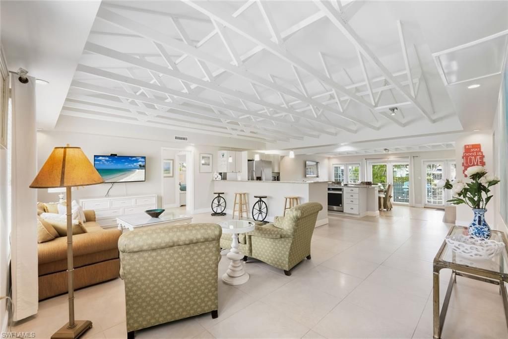 3350 Bayshore Dr , Unit 9, Naples, FL 34112 Photo