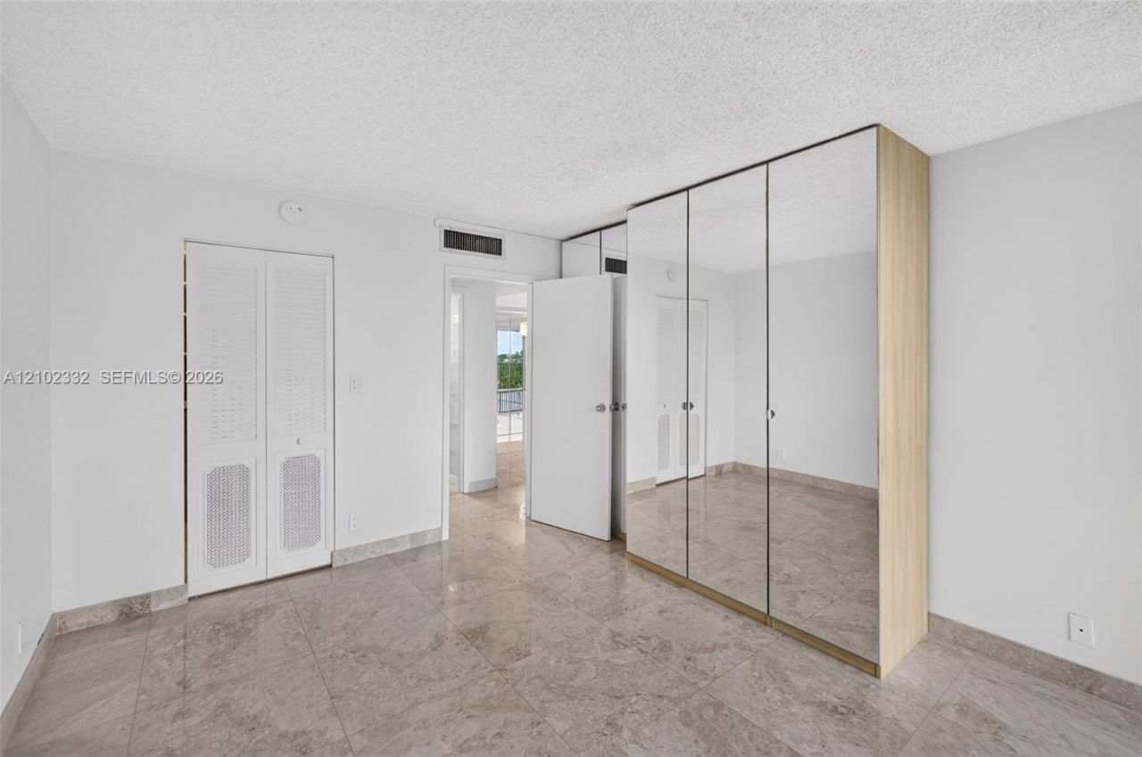 2655 Collins Ave, Unit 702, Miami Beach, FL 33140 Photo