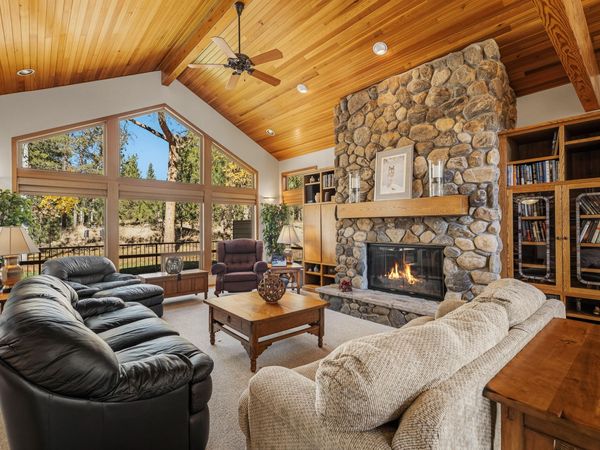 58210 McNary Lane, Unit 1, Sunriver, OR 97707