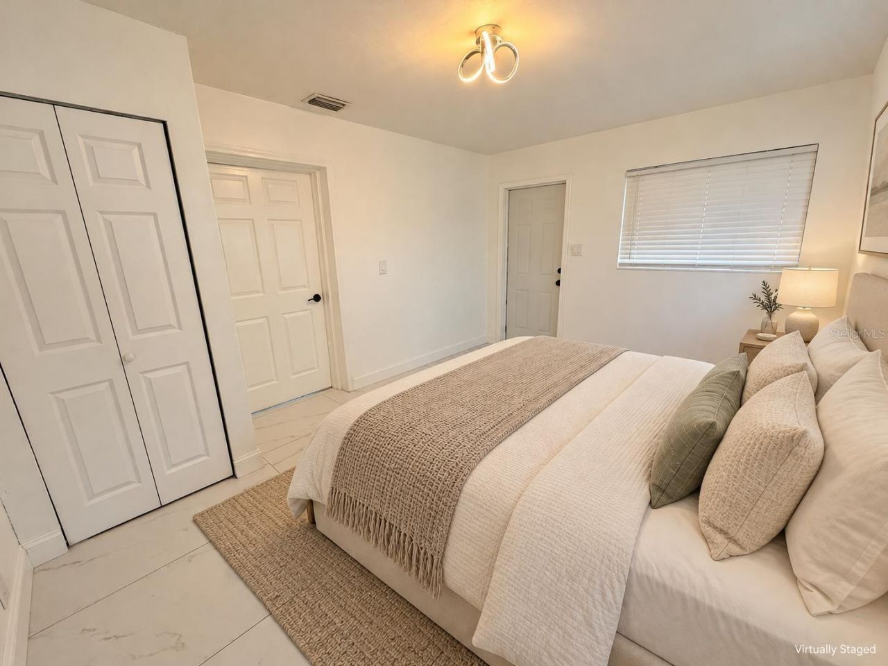 6083 50th Avenue N, Kenneth City, FL 33709 Photo
