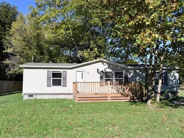 662 Piccadilly Avenue, Spring City, TN 37381