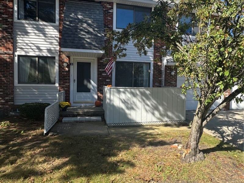 5484 Wildwood Court, Unit B, Willoughby, OH 44094 Photo 21