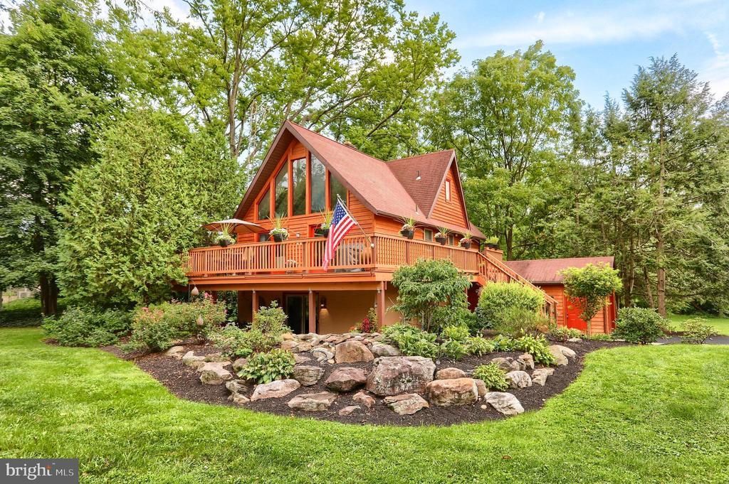 42 WOODCREST DRIVE , CARLISLE, PA 17015