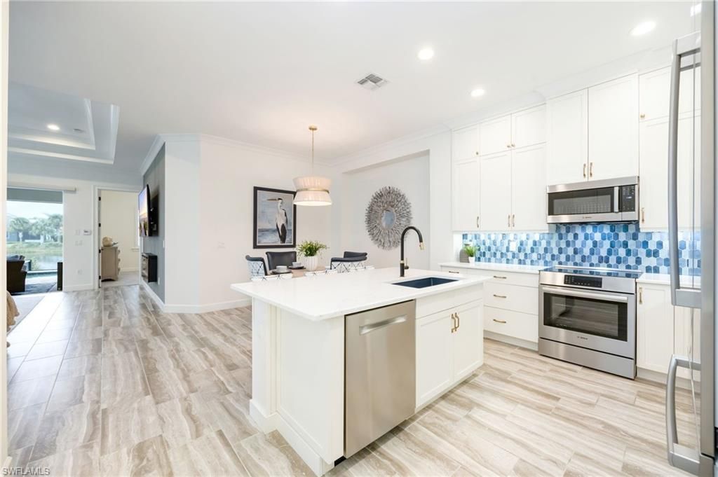 7035 Dominica Dr , Naples, FL 34113 Photo