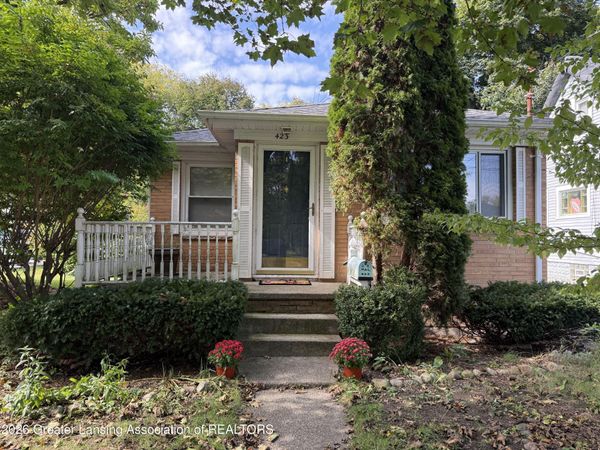 423 N Foster Avenue, Lansing, MI 48912