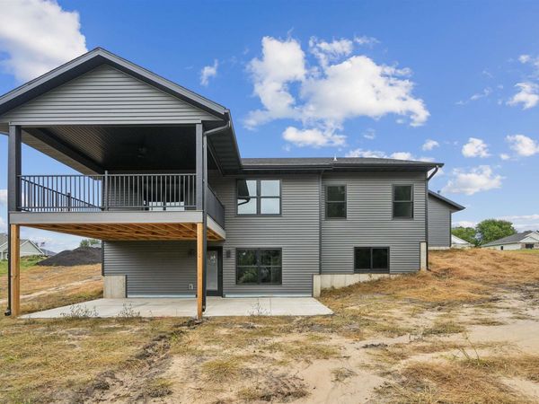 607 Lexington Street, Delhi, IA 52223