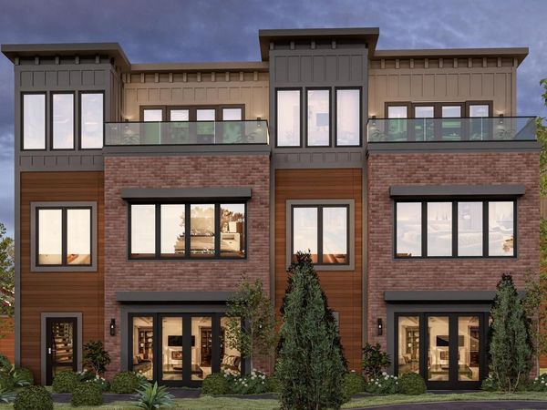 105 W Jackson STREET, Port Washington, WI 53074