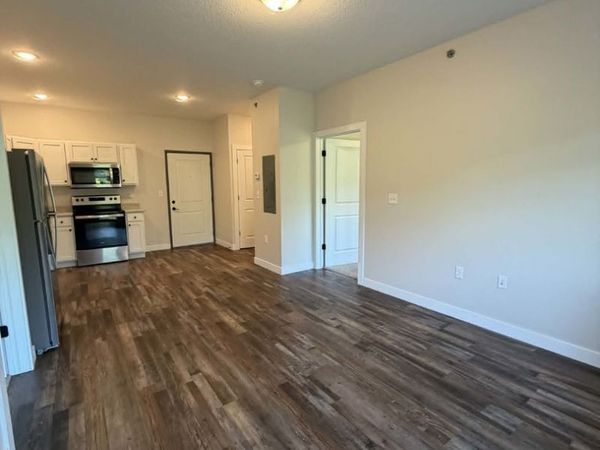 1176 Devils Glen Road , Unit 206, Bettendorf, IA 52722