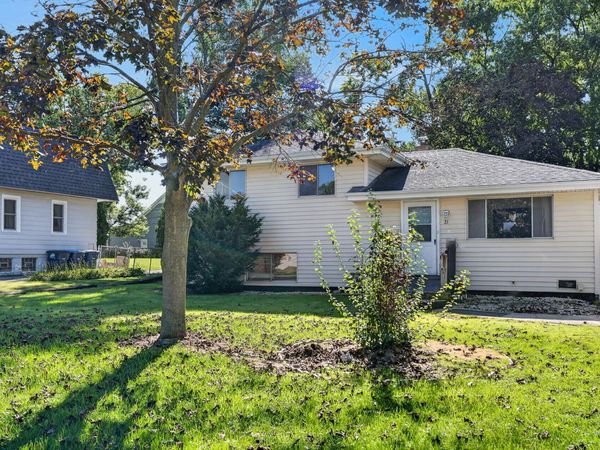 21 Janet Avenue , Darien, IL 60561