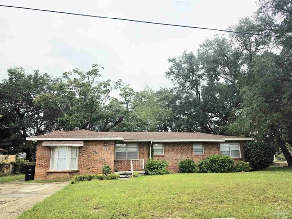 1230 E Leonard St, Pensacola, FL 32503