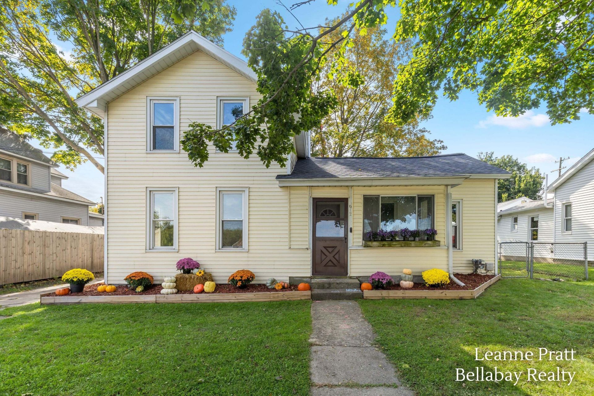 612 E Green Street, Hastings, MI 49058 Main Photo