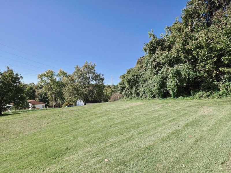 1125 W Seymour Avenue, Springfield Township, OH 45216 Photo 6