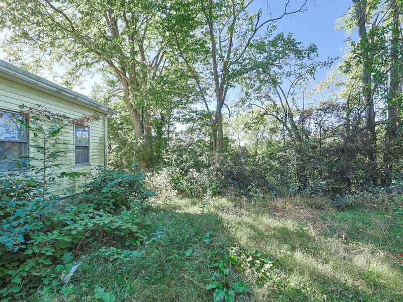 1125 W Seymour Avenue, Springfield Township, OH 45216 Photo 9
