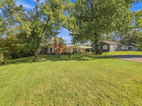 7694 View Place Drive, Springfield Twp., OH 45224