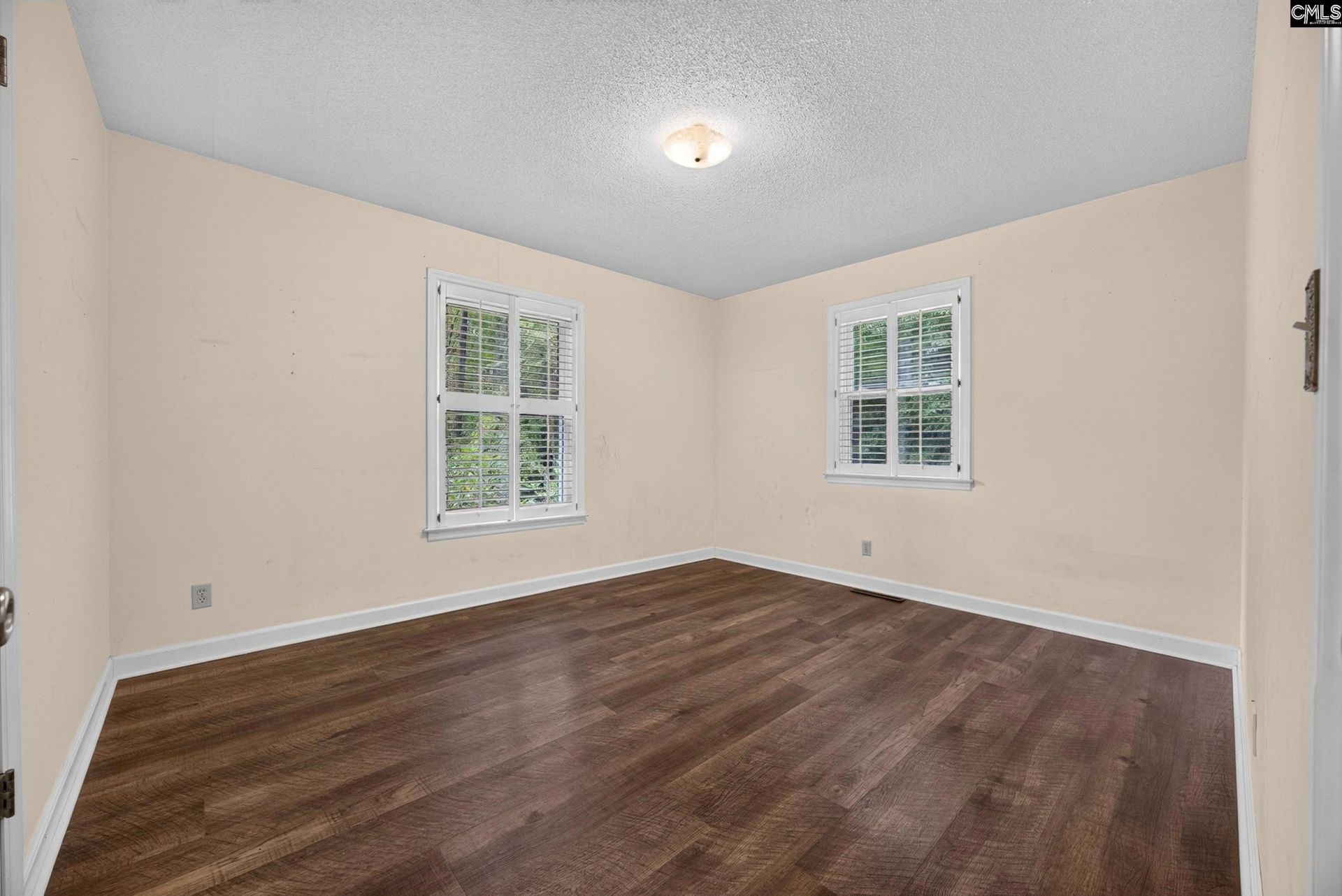 208 Carlisle Court Photo 23