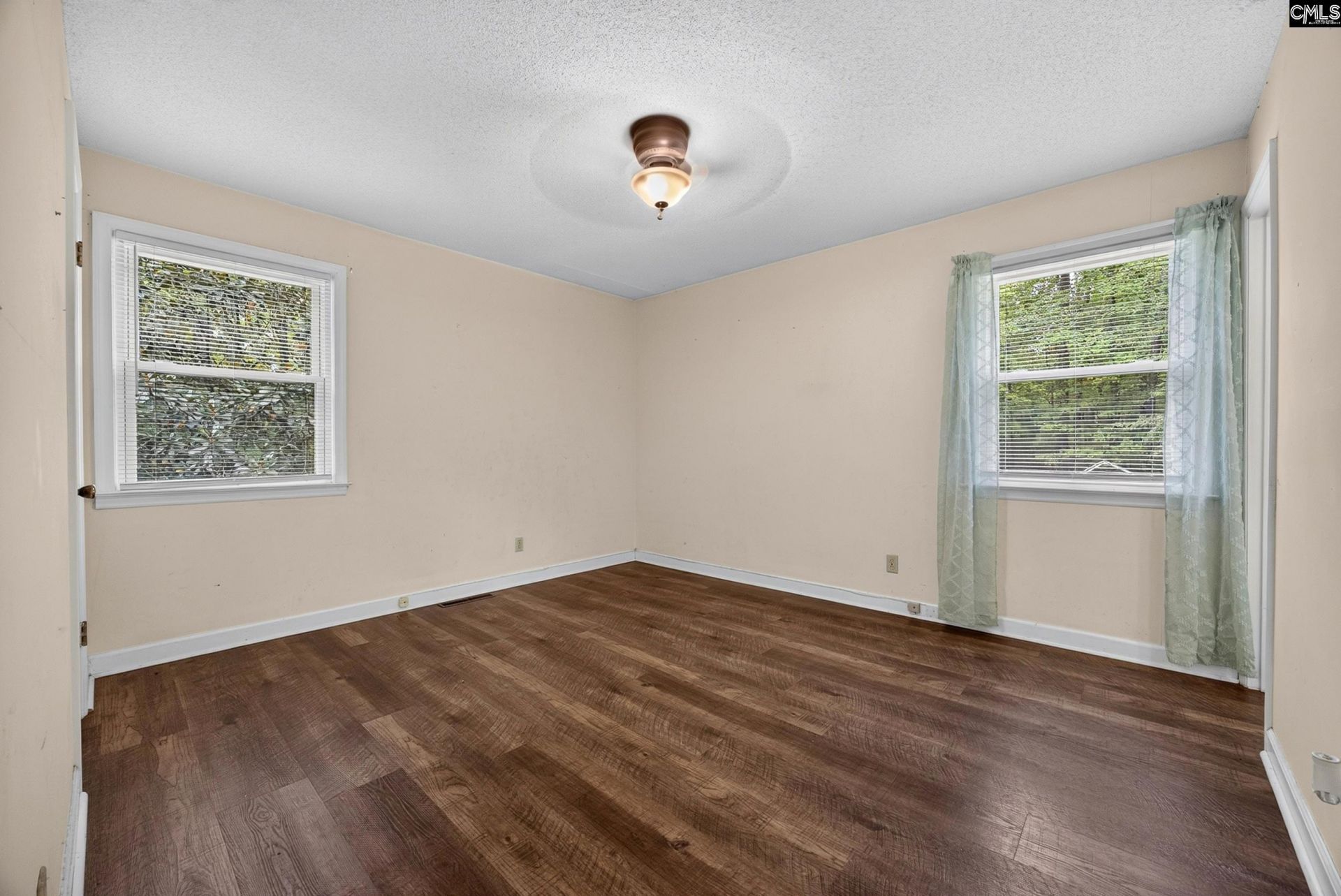 208 Carlisle Court Photo 25