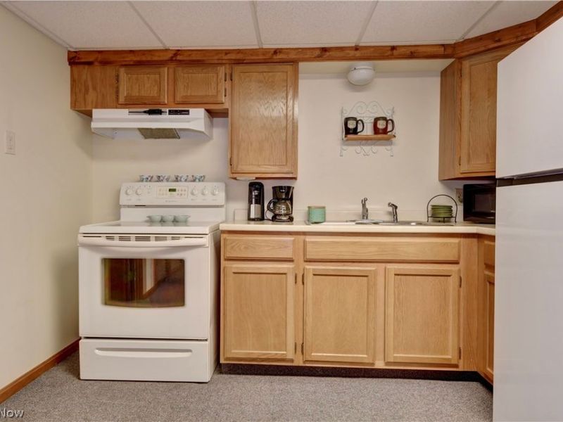 1510 N Wooster, Dover, OH 44622 Photo 13
