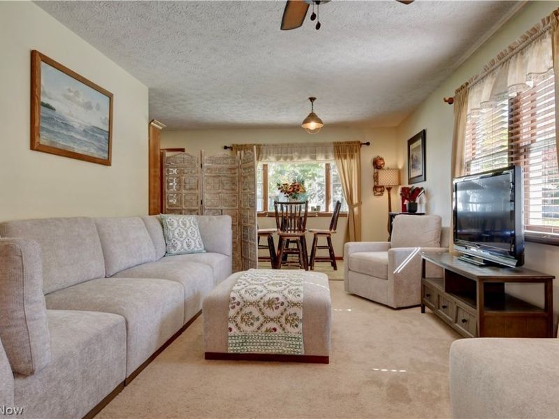1510 N Wooster, Dover, OH 44622 Photo 4