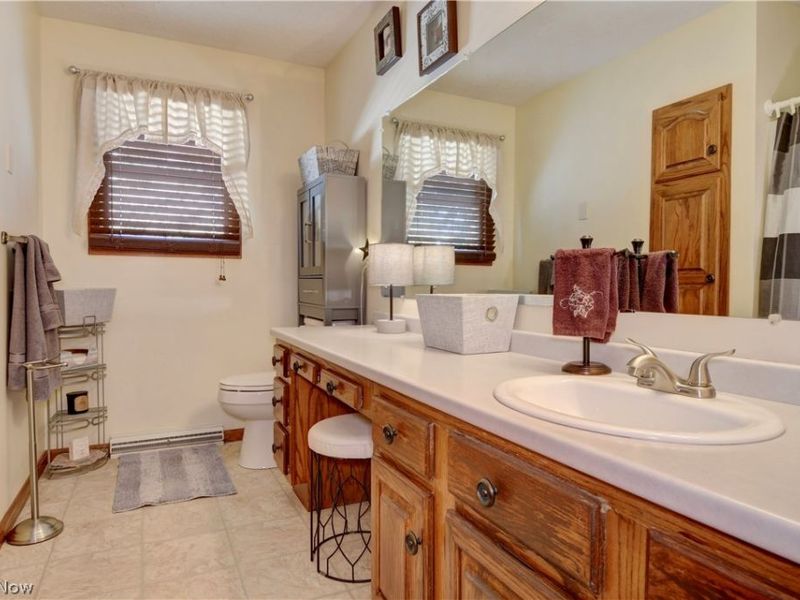 1510 N Wooster, Dover, OH 44622 Photo 7