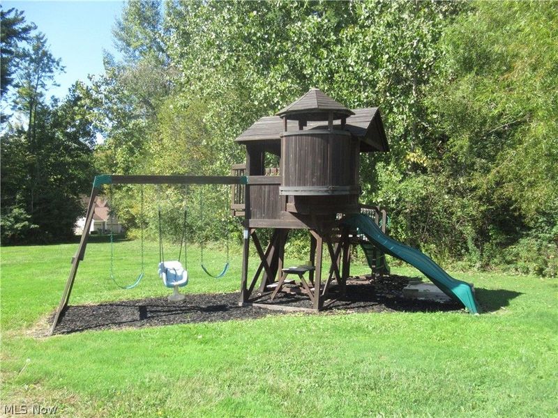 11218 Diehl Lake Drive, Berlin Center, OH 44401 Photo 45