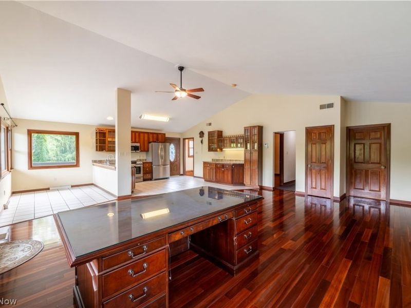 11218 Diehl Lake Drive, Berlin Center, OH 44401 Photo 7