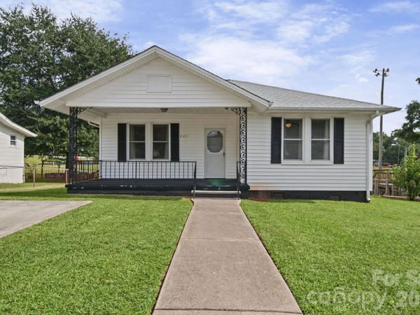 227 School Street , High Shoals, NC 28012