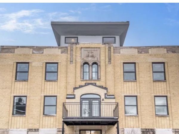 4637 N Ashland Avenue , Unit 401, Chicago, IL 60640