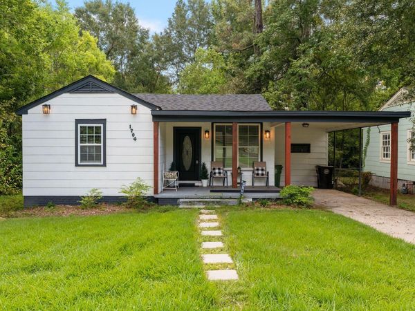 1704 Louise St., Hattiesburg, MS 39401