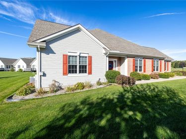 191 Ashbrook Circle, Webster, NY 14580