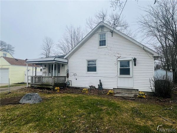 8249 Witkop Avenue , Niagara Falls, NY 14304