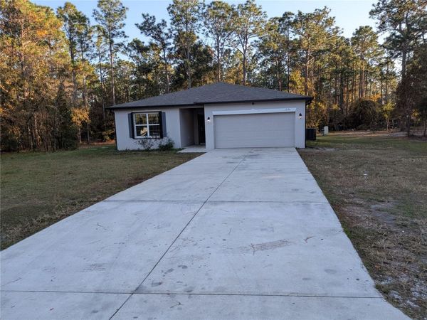13196 THRASHER AVENUE , WEEKI WACHEE, FL 34614