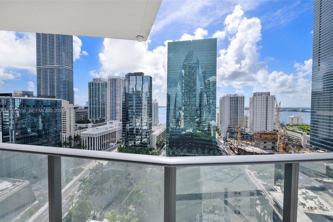 1300 S Miami Ave , Unit 1905, Miami, FL 33130 Photo