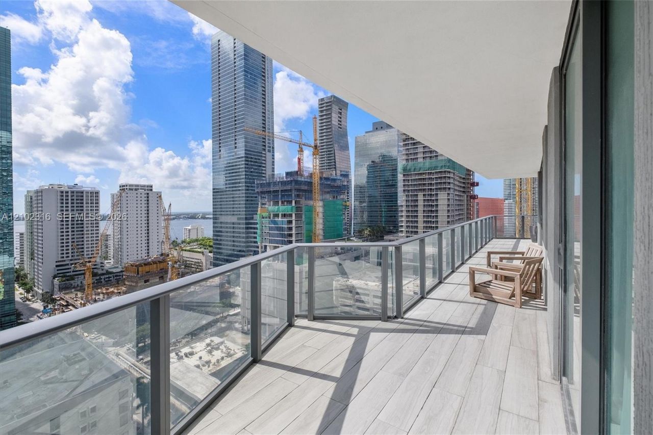 1300 S Miami Ave , Unit 1905, Miami, FL 33130 Photo