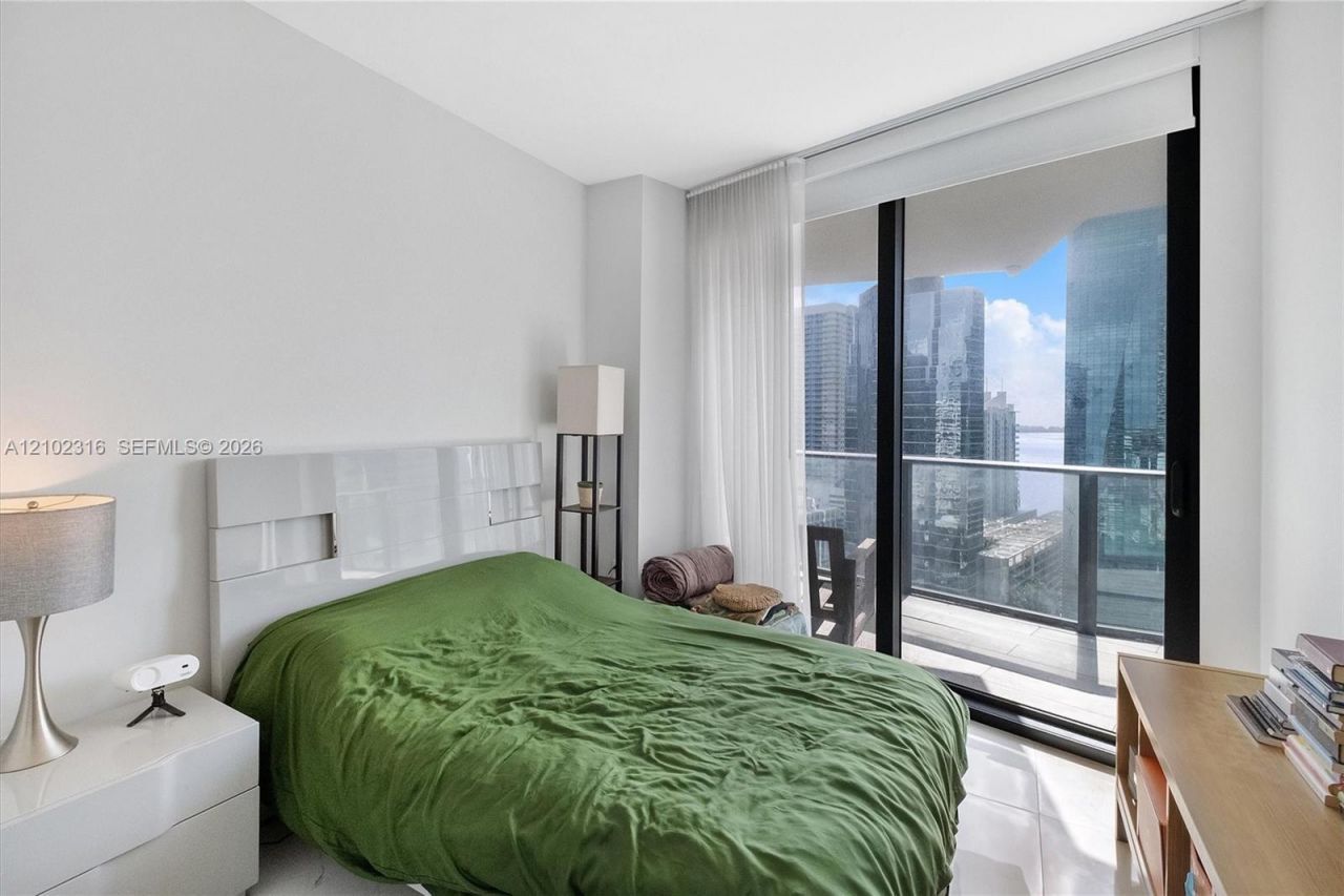1300 S Miami Ave , Unit 1905, Miami, FL 33130 Photo