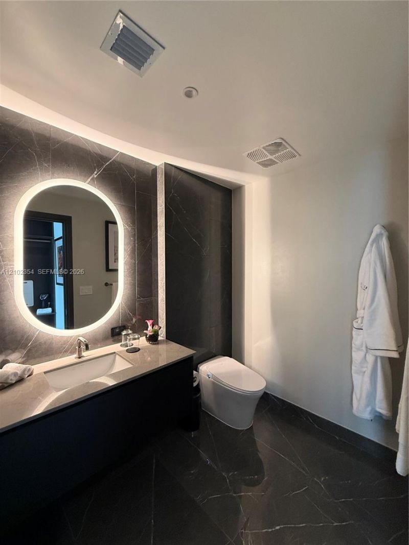 20 NE 11th St , Unit 2909, Miami, FL 33132 Photo
