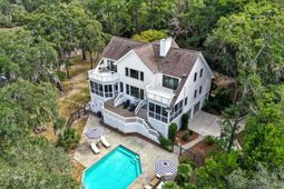 1310 Martins Point Road photo 4