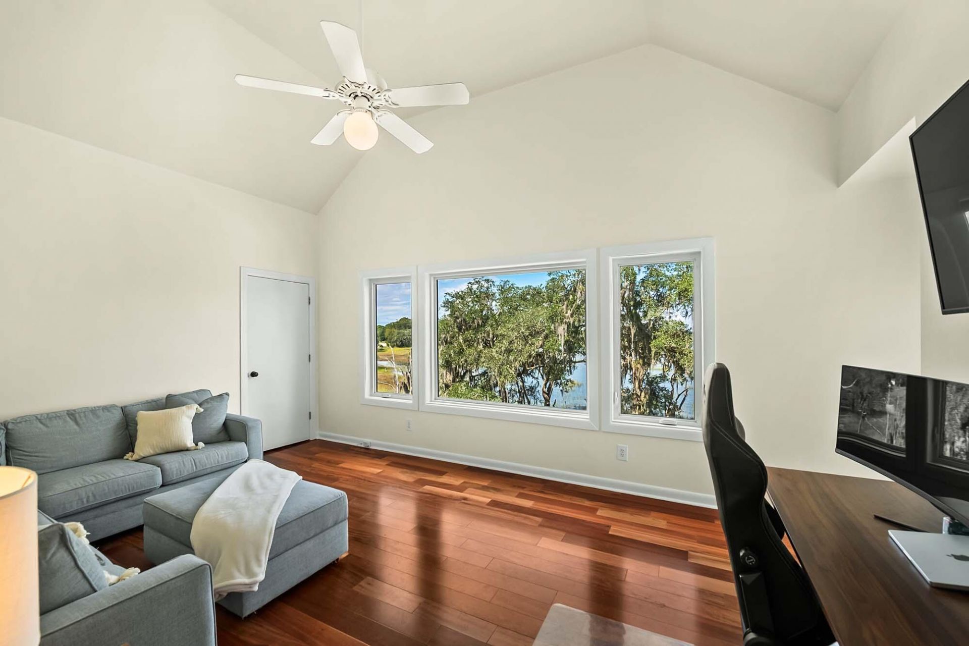 1310 Martins Point Road Photo 50