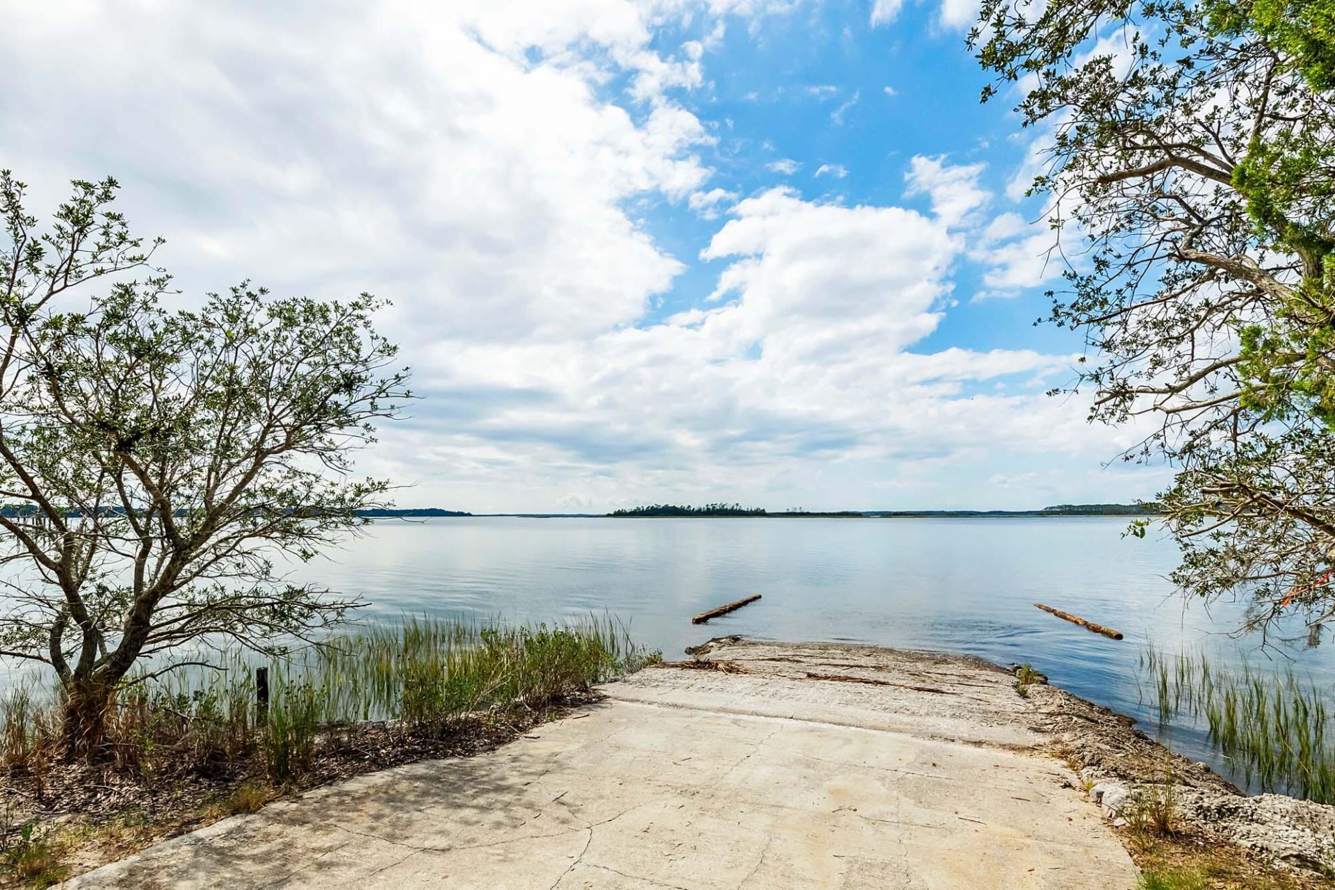 1310 Martins Point Road Photo 85