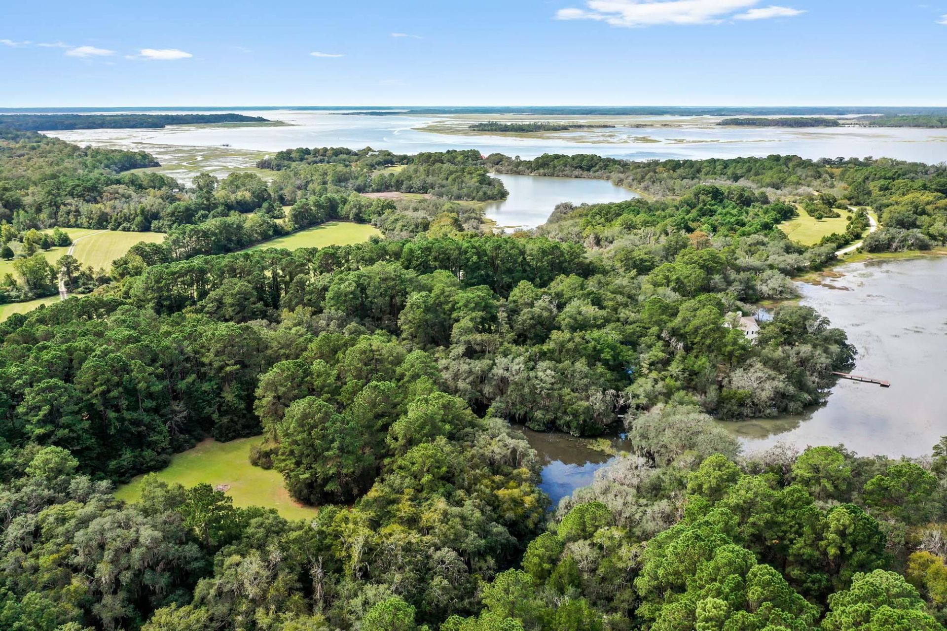 1310 Martins Point Road Photo 9