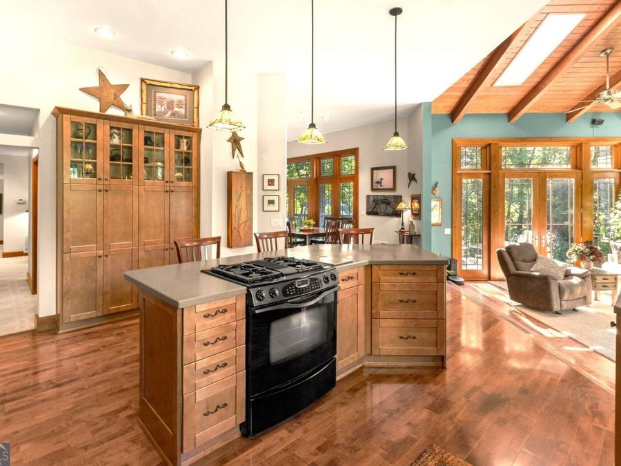 Property Image 37