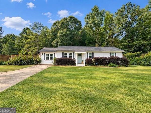 1410 Al Roberts Road, Senoia, GA 30276