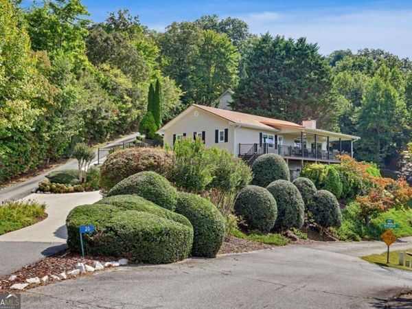 30 Chancey Ridge Drive, Hiawassee, GA 30546