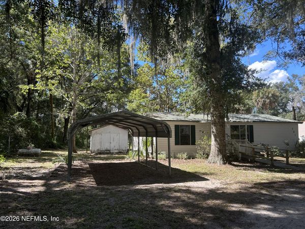151 YANCEY Circle, Satsuma, FL 32189